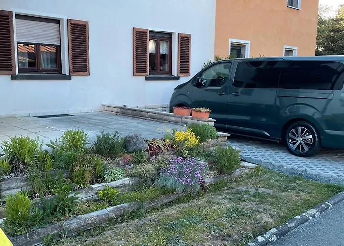 Traumhaftes Wohnen Beim Badesee Erlangen